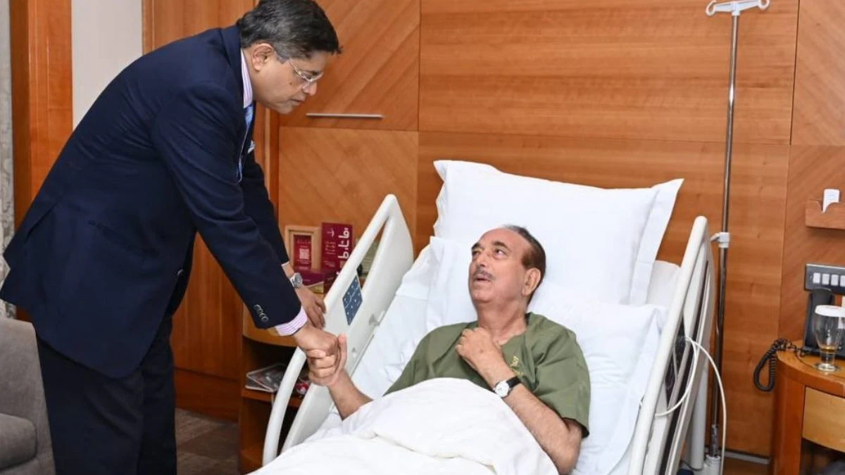 Ghulam Nabi Azad: ऑपरेशन सिंदूर के डेलिगेशन में शामिल गुलाम नबी आजाद की तबीयत बिगड़ी, कुवैत के अस्पताल में भर्ती