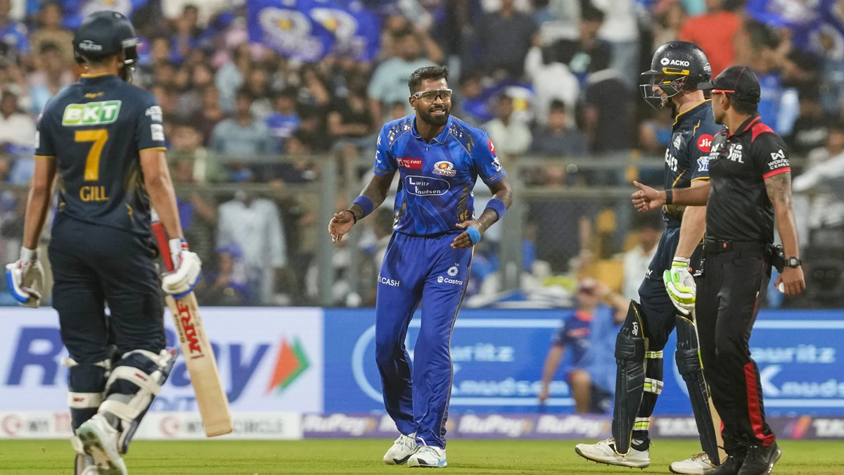 वानखेड़े के मैदान में हार्दिक पंड्या के नाम हुआ ये अनचाहा रिकॉर्ड, सिराज और शार्दुल ठाकुर की कर ली बराबरी