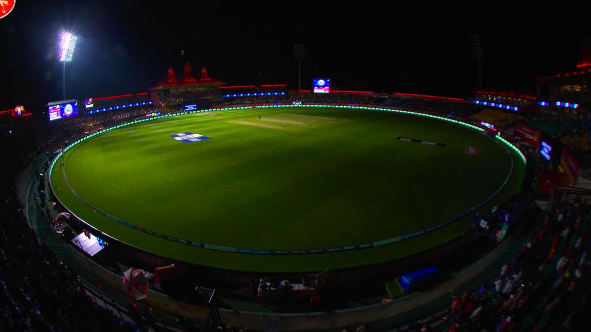IPL 2025 के नए शेड्यूल से बढ़ी RCB की टेंशन,चेन्नई में नहीं खेल पाएंगे धोनी; फिर से होगा धर्मशाला में बीच में रुका मैच