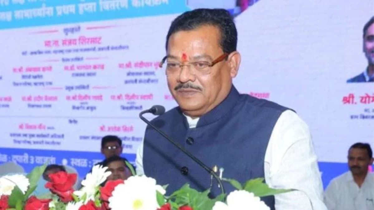 Ladki Bahin scheme: महाराष्ट्र के मंत्री ने माना – फिलहाल नहीं मिलेगा 2100 रुपये, बताई यह वजह