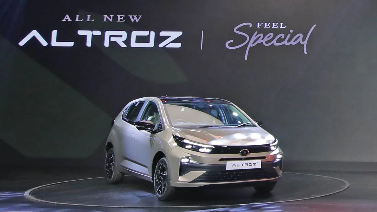 Tata Altroz Facelift 2025 Launched: लॉन्च हुई टाटा अल्ट्रोज फेसलिफ्ट, जानें कीमत से लेकर फीचर्स तक तमाम बड़े और नए अपडेट