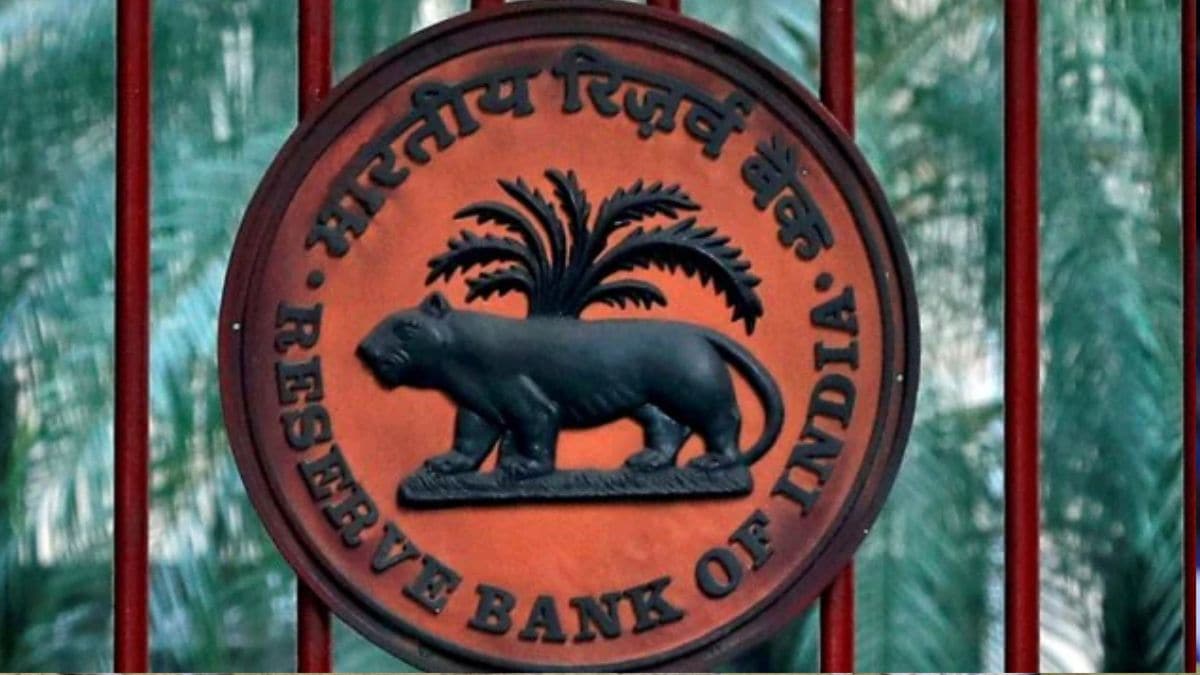 Bank Holidays May 2025: मई में 30 में से 13 दिन बंद रहेंगे बैंक, जानें आपके शहर में सरकारी छुट्टी कब, चेक करें RBI लिस्ट