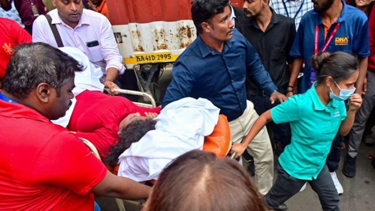 Bengaluru Stampede: रॉयल चैलेंजर्स बेंगलुरु ने मृतकों के परिवार के लिए किया मुआवजे का ऐलान, RCB केयर्स का भी गठन