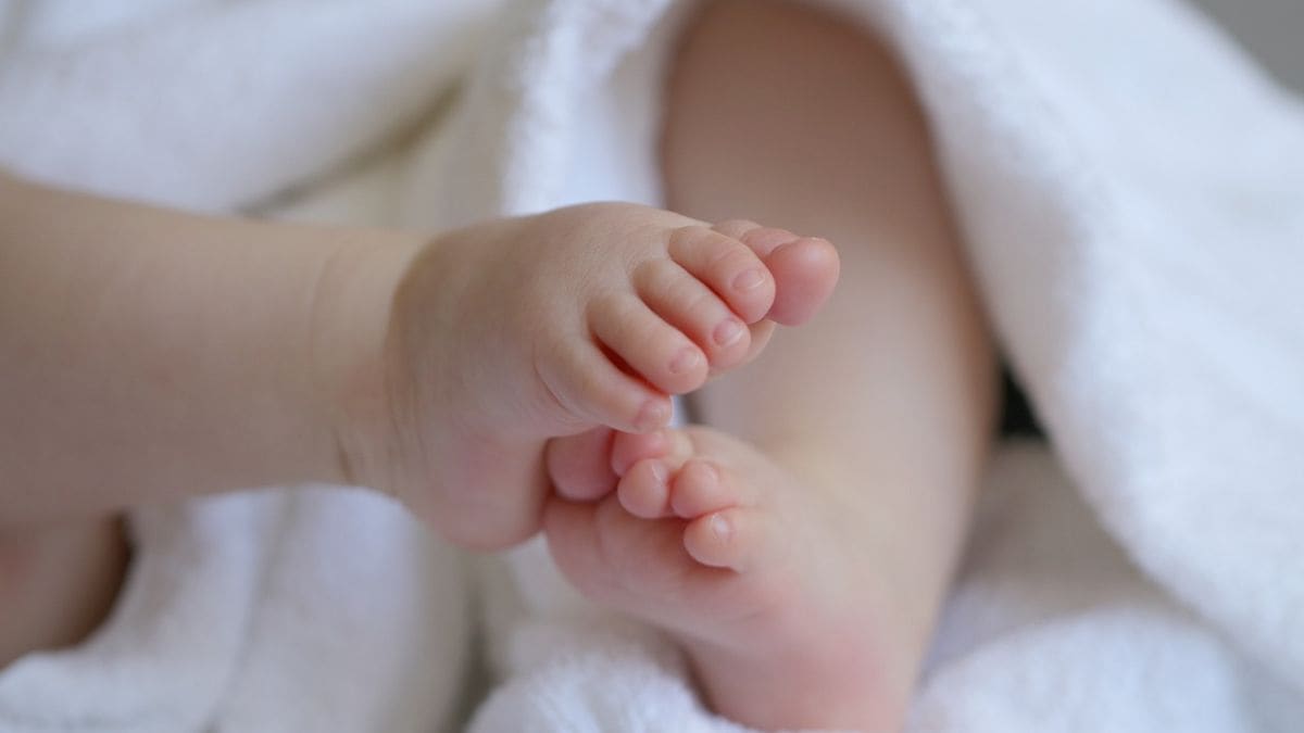 बच्चा मर चुका है… लेबर पेन से तड़प रही महिला को लौटाया, गर्भवति ने प्राइवेट अस्पताल में बेटे को दिया जन्म