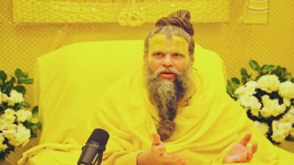 घर में कुत्ता पालना चाहिए या नहीं? जानिए प्रेमानंद महाराज ने क्या दिया उत्तर