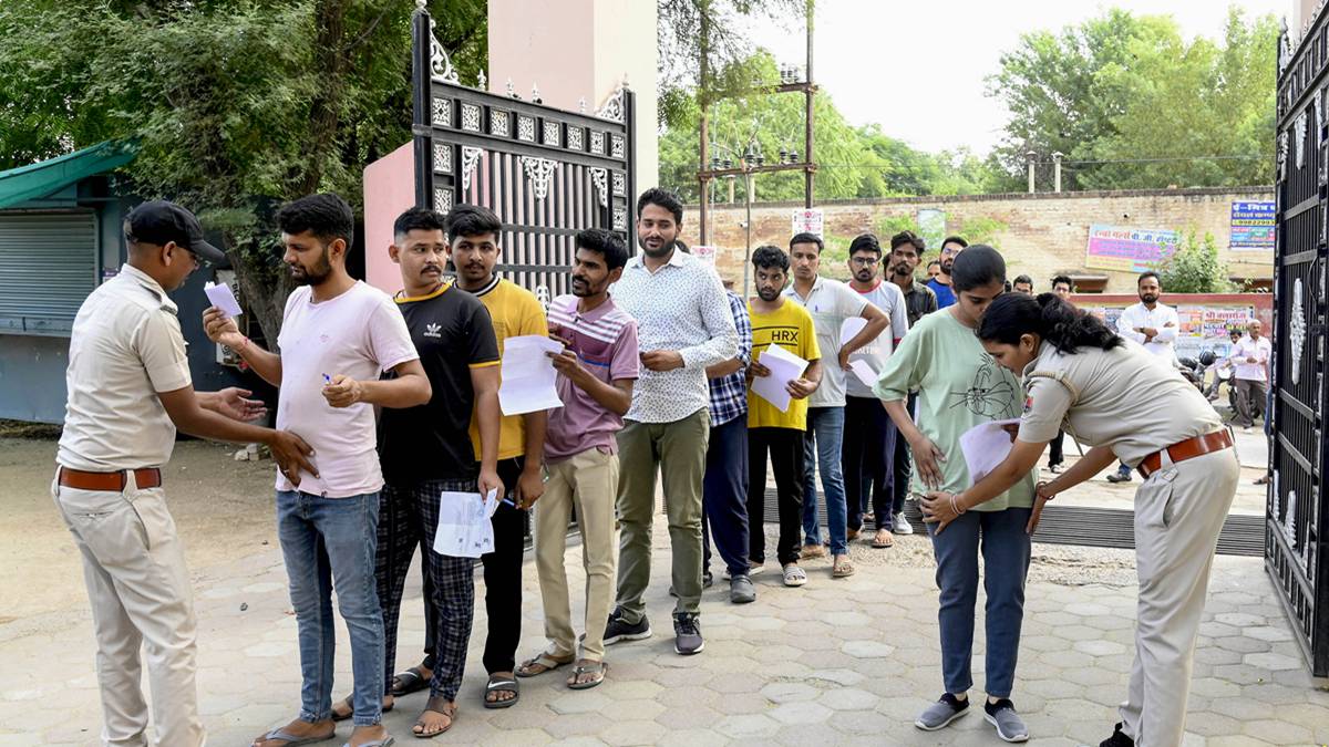 आरपीएससी आरएएस मेन्स एडमिट कार्ड यहां Direct Link से करें डाउनलोड, 21 हजार से अधिक कैंडिडेट देंगे परीक्षा