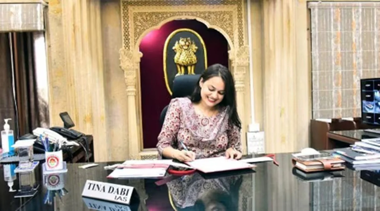 UPSC Mains 2025 क्रैक करने के लिए IAS टीना डाबी ने दिए टिप्स, शेयर किया टाइम टेबल, यहां देखें