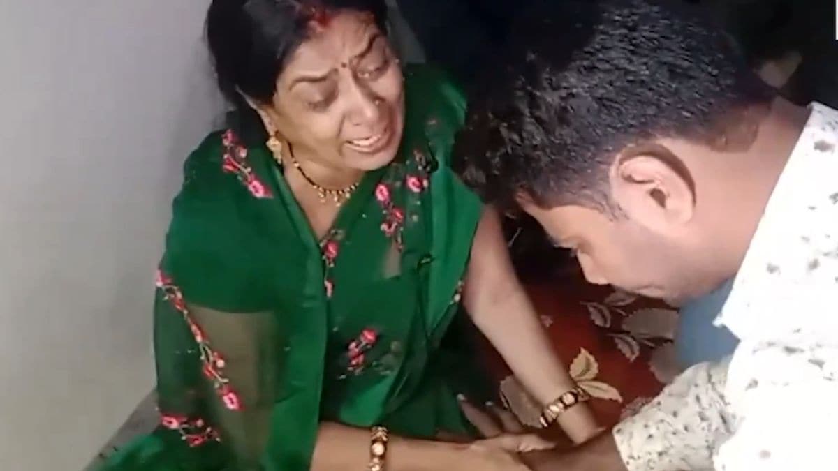 ‘डायरेक्ट फांसी पर चढ़ा दिया जाए…’, राजा के घर पहुंचा सोनम का भाई, परिजनों से मिलकर हुआ भावुक