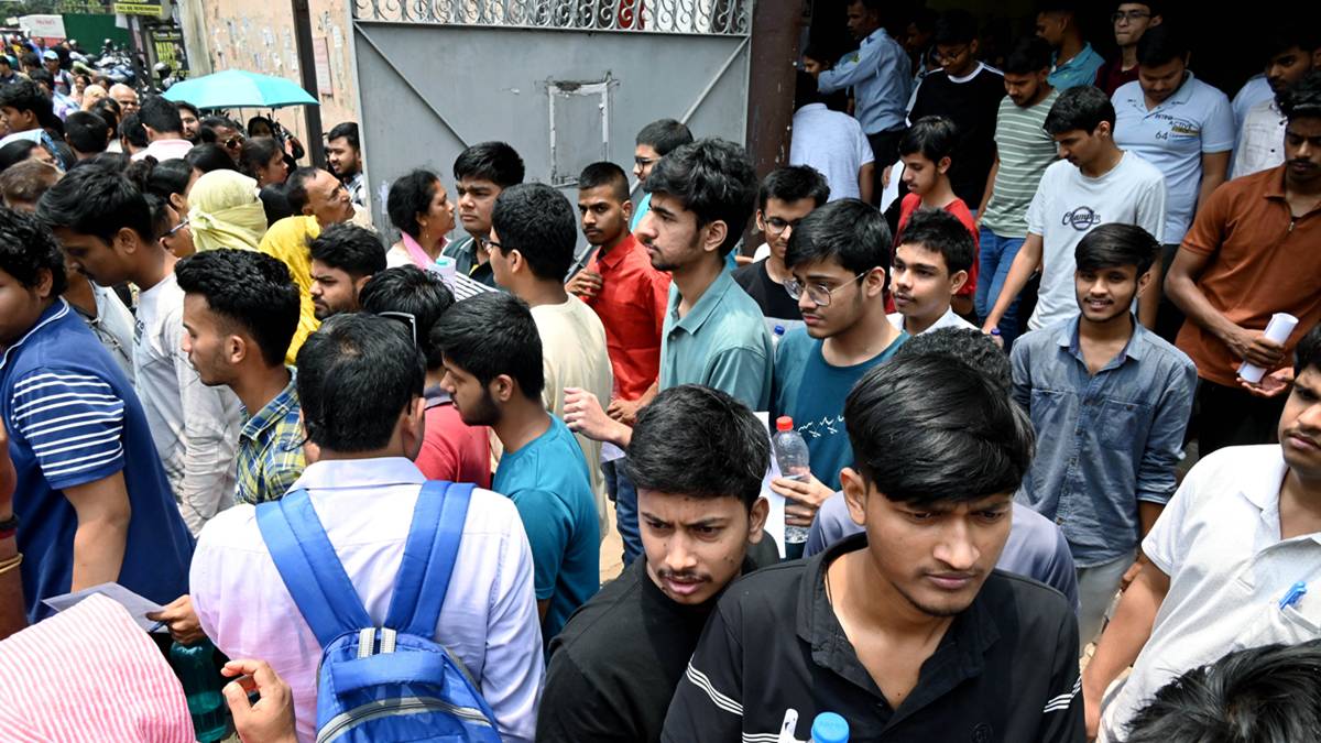 WBJEE Result 2025 Date: परीक्षा के डेढ़ महीने बाद भी वेस्ट बंगाल जेईई का नहीं आया रिजल्ट, स्टूटेंड्स परेशान; जानें क्या है ताजा अपडेट