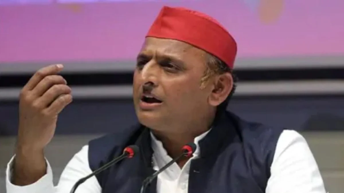 ‘हम यदुवंशी हैं और हमारा संबंध भगवान श्रीकृष्ण से है’, बृजेश पाठक के ‘DNA’ विवाद पर अब आया अखिलेश का बयान; जानें पूरा मामला