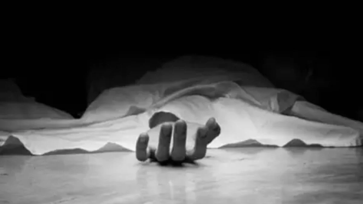 ग्रेटर नोएडा : विवाहिता की संदिग्ध परिस्थितियों में मौत, परिजन बोले – दहेज के लिए बिटिया को मार डाला