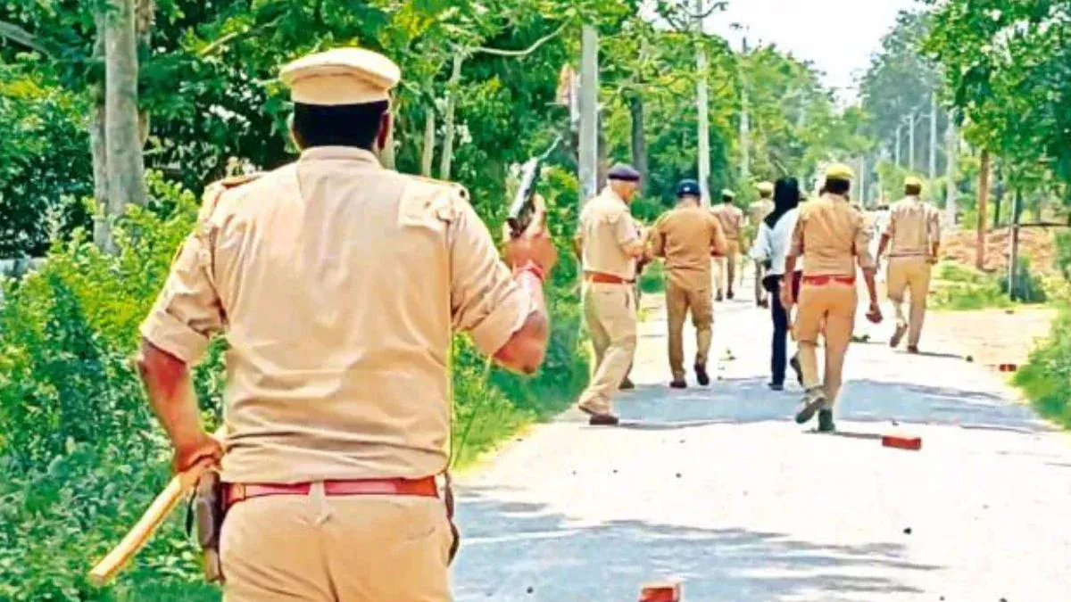 इटावा उपद्रव मामला: अहीर रेजिमेंट के अध्यक्ष समेत 170 पर FIR, पुलिस ने हत्या की कोशिश समेत कई धाराएं लगाई