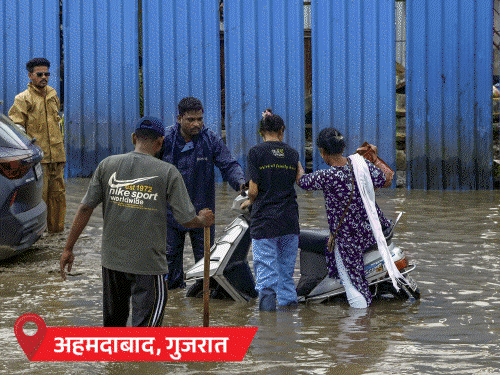 हिमाचल के चंबा में अचानक बाढ़ से पत्थरों का सैलाब:मलबा घरों में घुसा, गाड़ियां दबीं; केदारनाथ यात्रा लैंडस्लाइड के कारण रुकी; MP-छत्तीसगढ़ में 6 मौतें