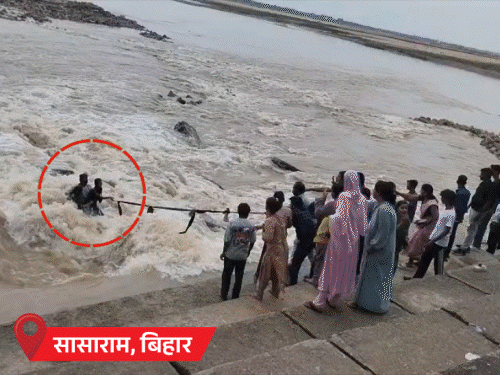 यूपी-झारखंड में बारिश-बिजली गिरने से 17 मौतें:हिमाचल-उत्तराखंड में कई जगह लैंडस्लाइड, 300 सड़कें बंद; केरलम में 4 दिन में 25 लोगों की जान गई