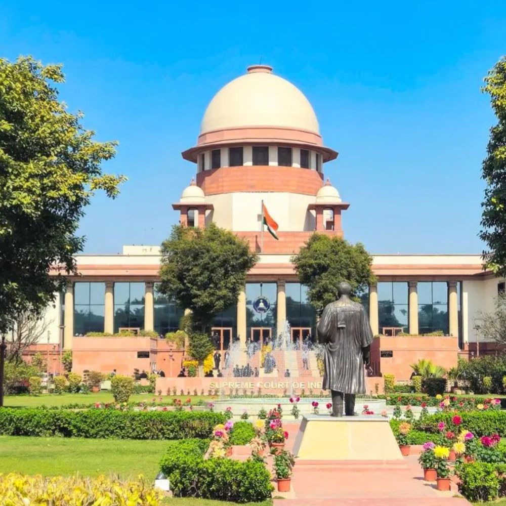 गाड़ी की नंबर प्लेट छिपाना धोखाधड़ी नहीं:सुप्रीम कोर्ट ने कहा- यह मोटर व्हीकल एक्ट का उल्लंघन है, लेकिन क्रिमिनल केस नहीं माना जा सकता