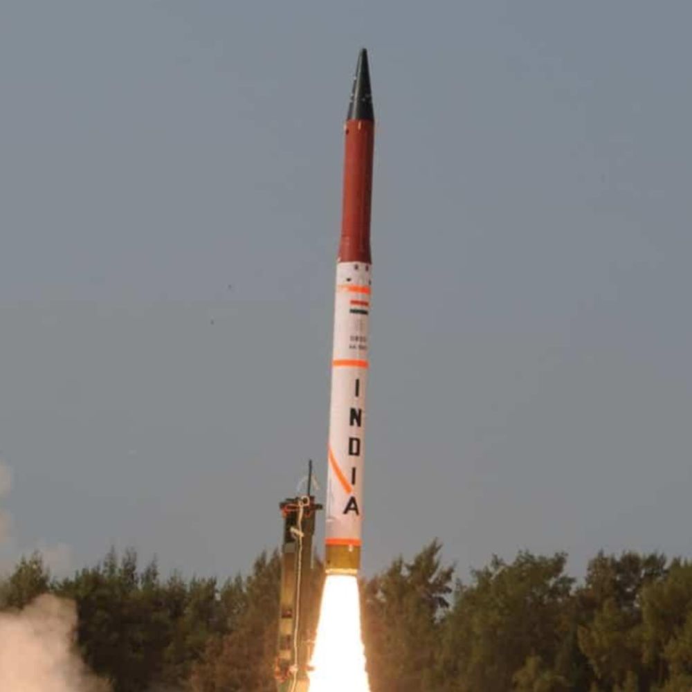 भारत ने अग्नि-4 मिसाइल का सफल परीक्षण किया:डिजिटल कंट्रोल सिस्टम से लैस, 4000km की रेंज तक निशाना लगा सकती है