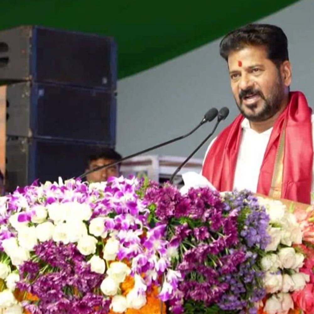 तेलंगाना CM बोले-BRS ने सरकार गिराने के लिए तंत्र-मंत्र कराया:नेता कर्नाटक-तमिलनाडु के मंदिरों में जाकर पूजा कर रहे; कांग्रेस ने पहले भी आरोप लगाया