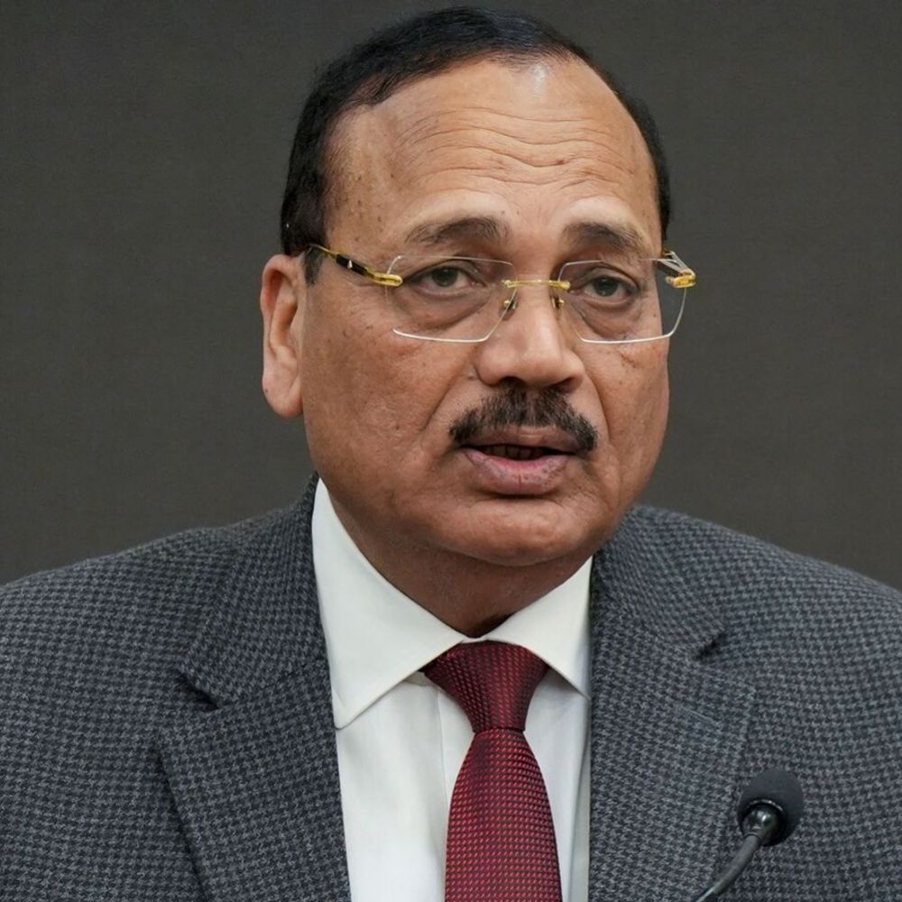 मुंबई TISS के दीक्षांत में CJI चीफ गेस्ट नहीं होंगे:उनकी जगह टाटा मेमोरियल हॉस्पिटल डायरेक्टर को बुलाया; हैदराबाद लॉ यूनिवर्सिटी में विरोध के बाद फैसला