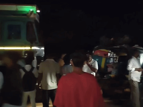 तेलंगाना में ट्रक-ऑटो की टक्कर, 6 की मौत:6 घायल; कर्नाटक की 11 महिलाएं काम से लौट रही थीं, मृतकों में ऑटो ड्राइवर शामिल