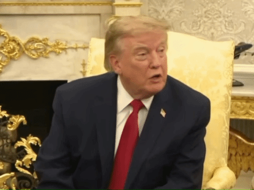 ट्रम्प बोले-भारतीय चुनाव आयुक्त ने अमेरिकी व्यवस्था पर सवाल उठाए:पूछा- भारत में हर वोटर के पास फोटो ID, अमेरिका में इसके बिना इलेक्शन कैसे