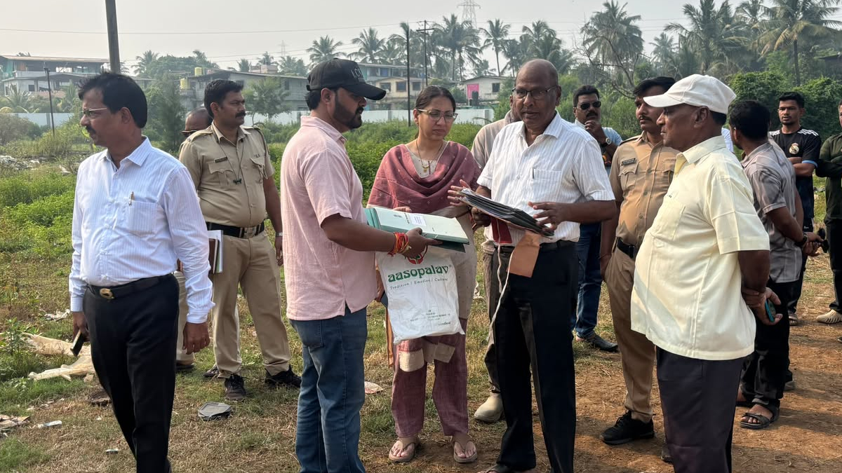 वसई के तटीय पर्यटन विकास को बढ़ावा मिलेगा, विधायक स्नेहा दुबे-पंडित ने तट का निरीक्षण किया।
